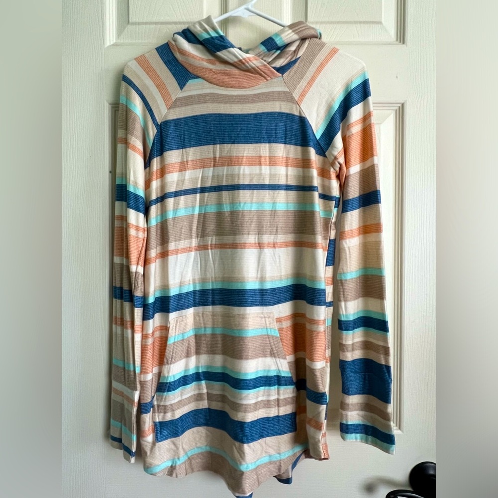 NWT LuLaRoe striped Amber hoodie